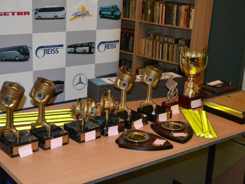 Apbalvojam arī uzņēmuma autobusu vadītāju Profesionālās meistarības konkursa uzvarētājus