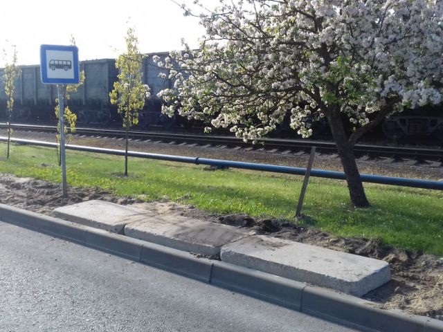 Pasažieru ērtībām izveidota pagaidu pietura Kurzemes ielā