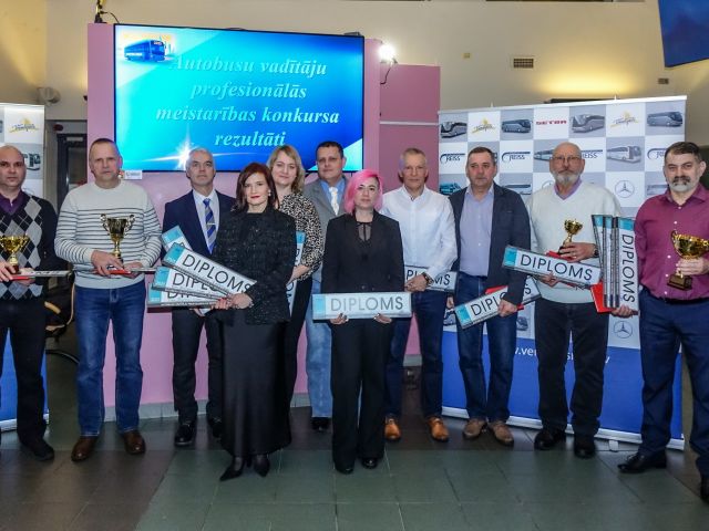  “Ventspils reisā” godina labākos autobusu vadītājus